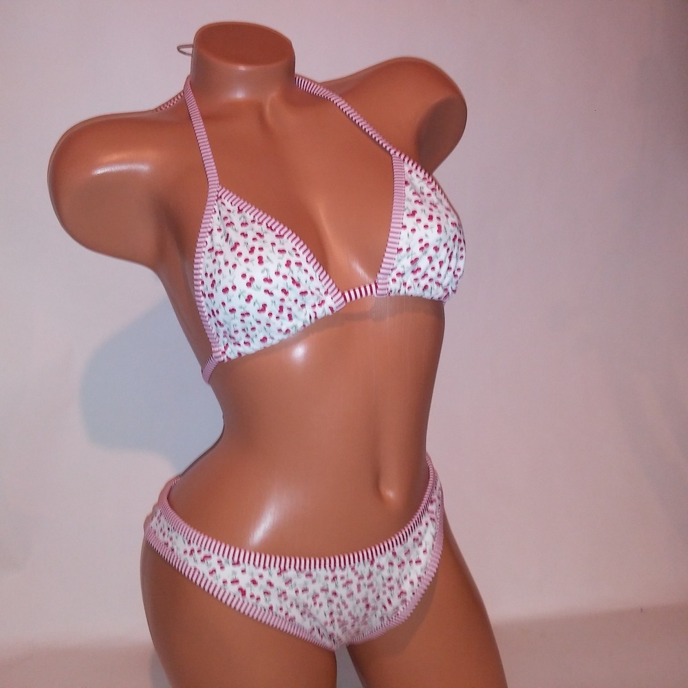 Victoria Secret PINK Swim Bikini Medium Top & Bottom Red White Cherries Triangle